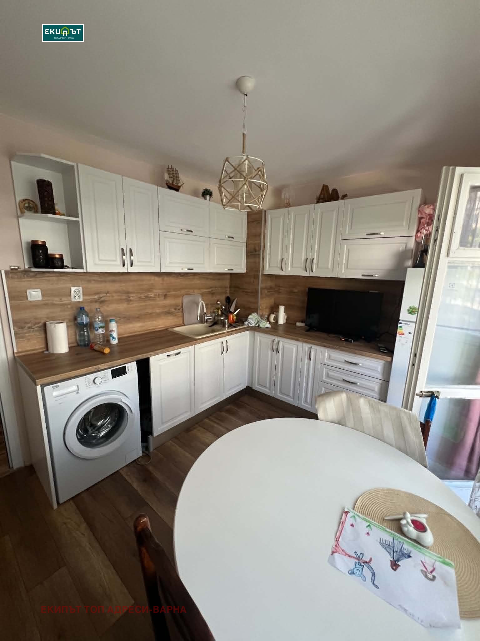 Продава 4-СТАЕН, гр. Варна, Чайка, снимка 2 - Апартаменти - 55783453