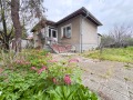 Продава КЪЩА, област Пловдив, с. Градина • 40000 € / 78233.20 лв. • 51704242 1