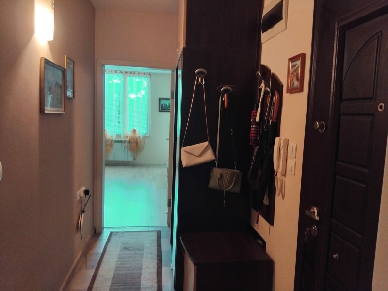 Продава  2-стаен град Русе , Ялта , 75 кв.м | 95194799 - изображение [14]