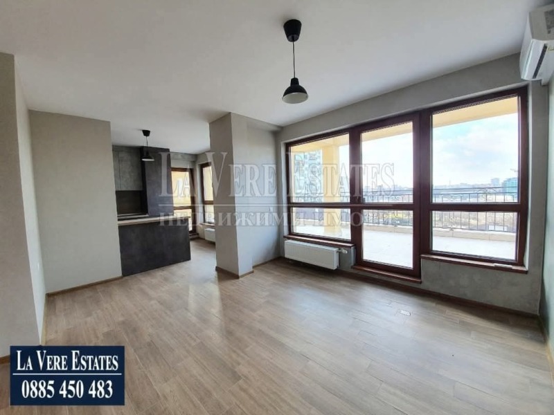Продава  3-стаен град Русе , Родина 1 , 144 кв.м | 89510532