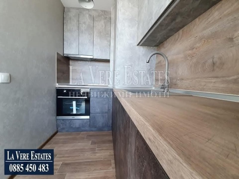 Продава  3-стаен град Русе , Родина 1 , 144 кв.м | 89510532 - изображение [8]