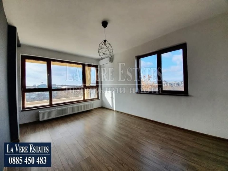 Продава  3-стаен град Русе , Родина 1 , 144 кв.м | 89510532 - изображение [15]