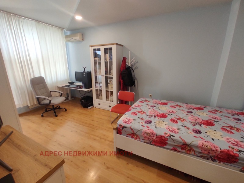 Na prodej  3+ ložnice Stara Zagora , Centar , 240 m2 | 31372174 - obraz [9]