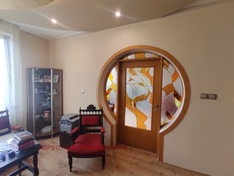 Na prodej  3+ ložnice Stara Zagora , Centar , 240 m2 | 31372174 - obraz [11]