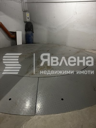 Продава ГАРАЖ, ПАРКОМЯСТО, гр. Варна, Фестивален комплекс, снимка 3 - Гаражи и паркоместа - 56122295