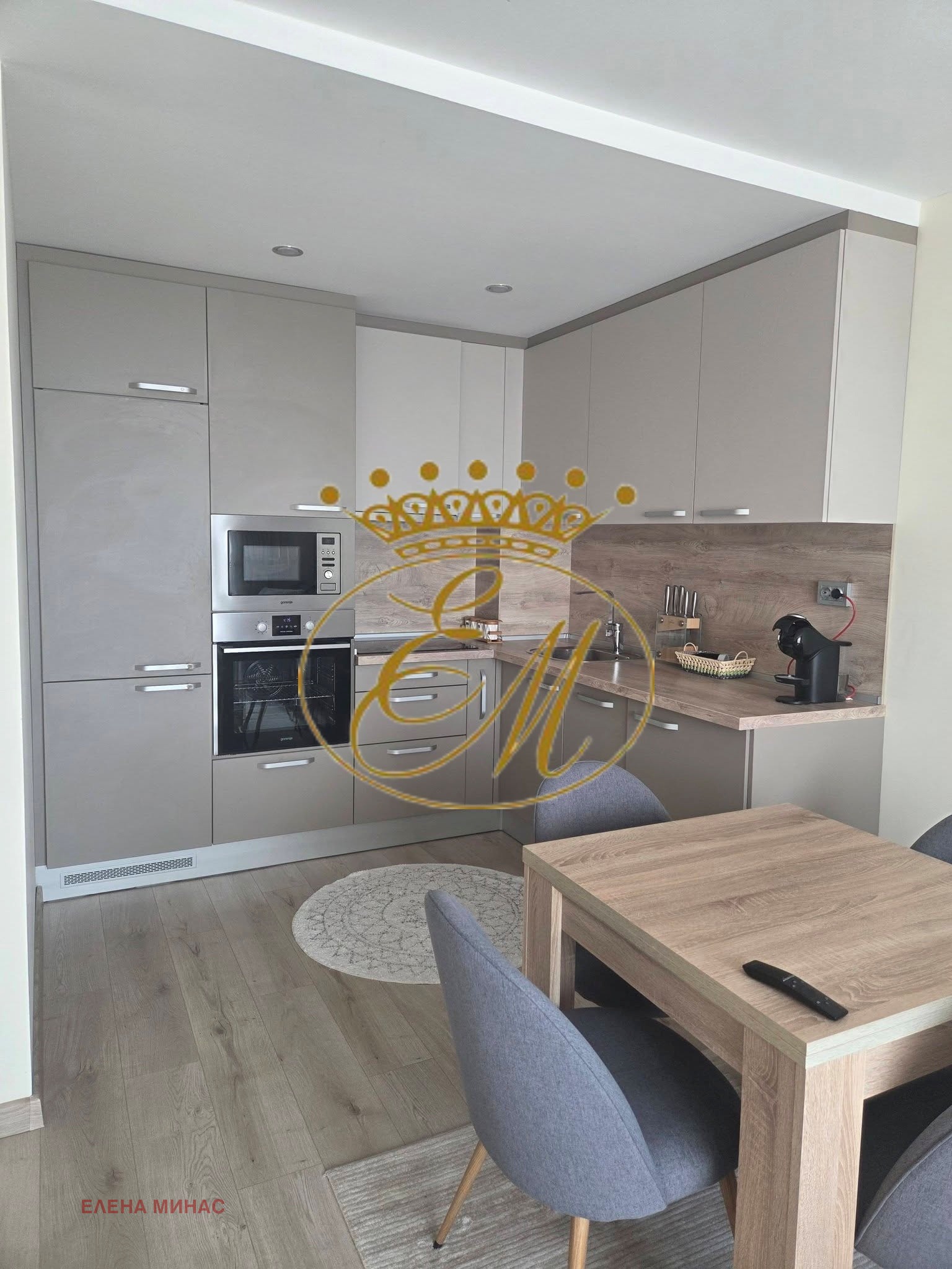 Продава 2-СТАЕН, гр. Шумен, Пазара, снимка 4 - Апартаменти - 56218089