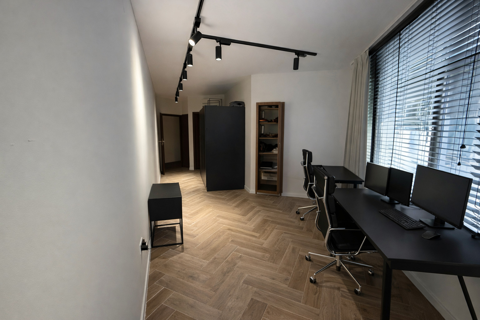 Продава ОФИС, гр. Варна, Гръцка махала, снимка 6 - Офиси - 53778581