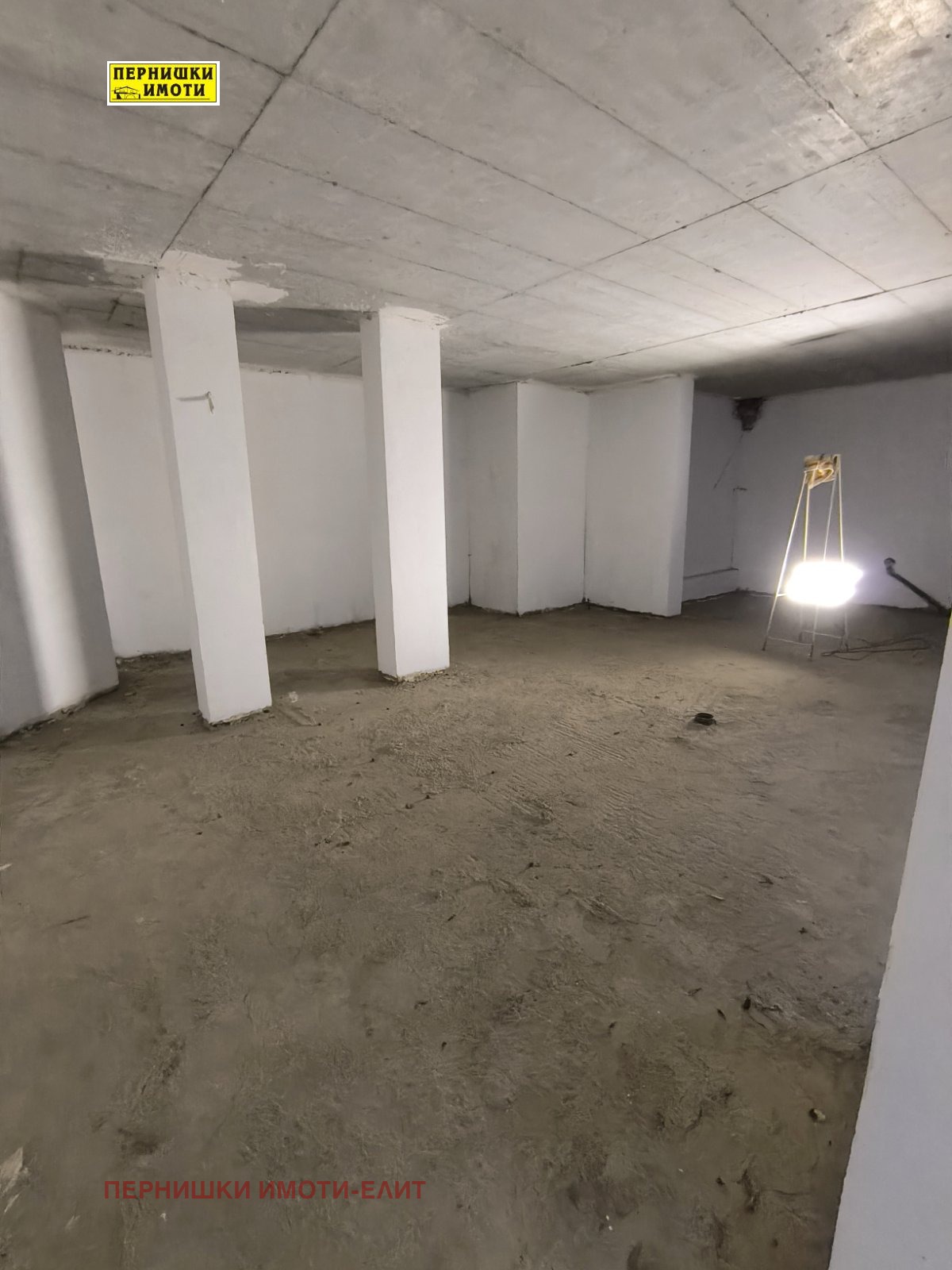 Продава БИЗНЕС ИМОТ, гр. Перник, Център, снимка 2 - Други - 39755088