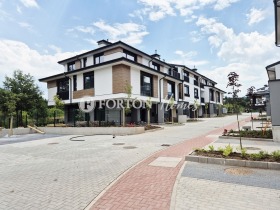 Hus m-t Kambanite, Sofia