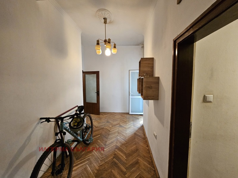 Na sprzedaż  1 sypialnia Sofia , Centar , 74 mkw | 77645494 - obraz [6]