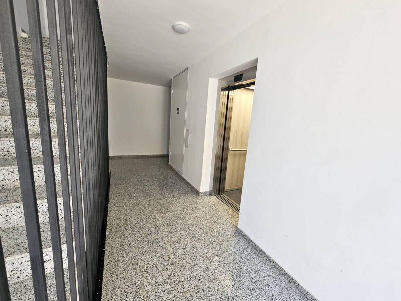 На продаж  2 спальні София , Дружба 2 , 216 кв.м | 78921394 - зображення [12]