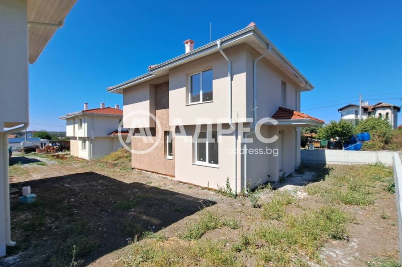Продава КЪЩА, с. Веселие, област Бургас, снимка 3 - Къщи - 52813097