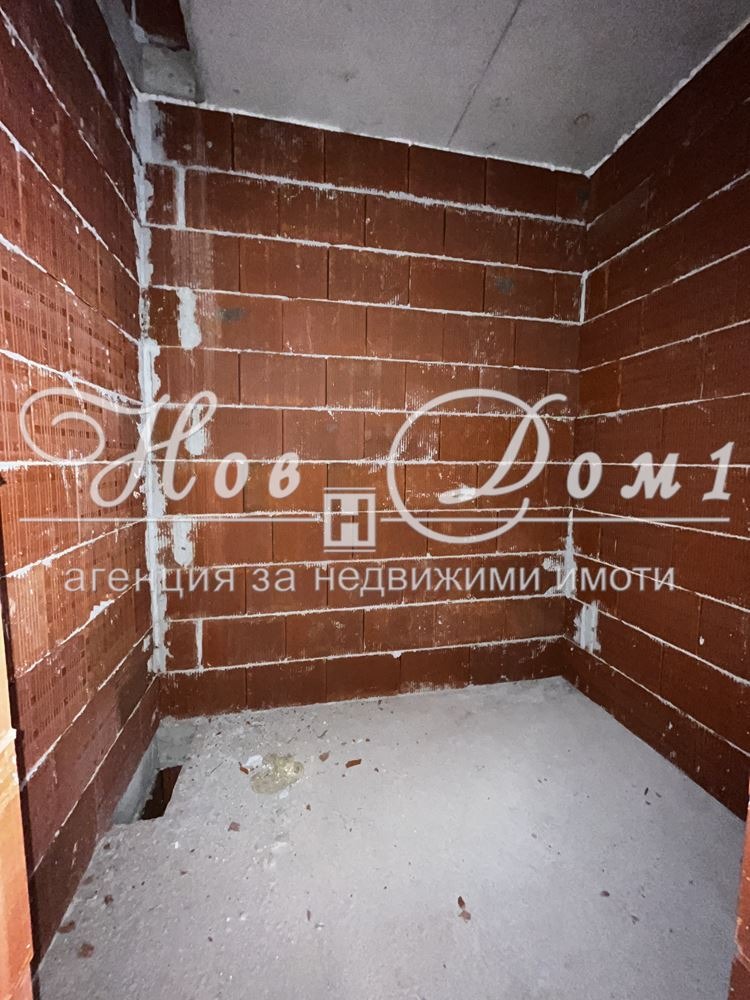 Na prodej  1 ložnice Sofia , Slatina , 64 m2 | 55986654 - obraz [6]