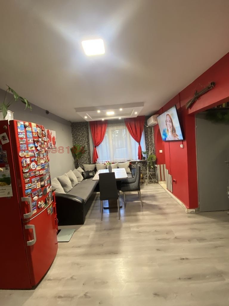 Продава  3-стаен град София , Люлин 5 , 100 кв.м | 97348204 - изображение [2]