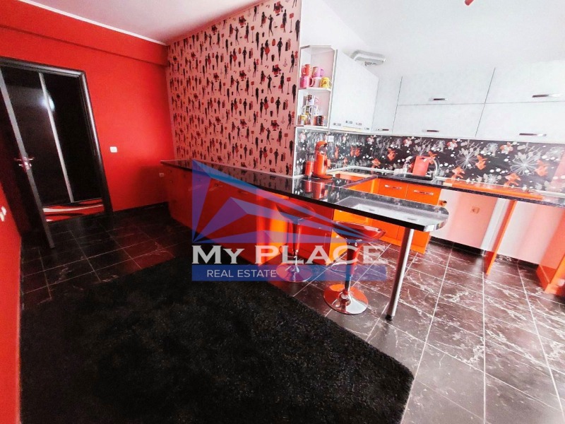 Продава 3-СТАЕН, гр. Шумен, Пожарната, снимка 3 - Апартаменти - 52571300