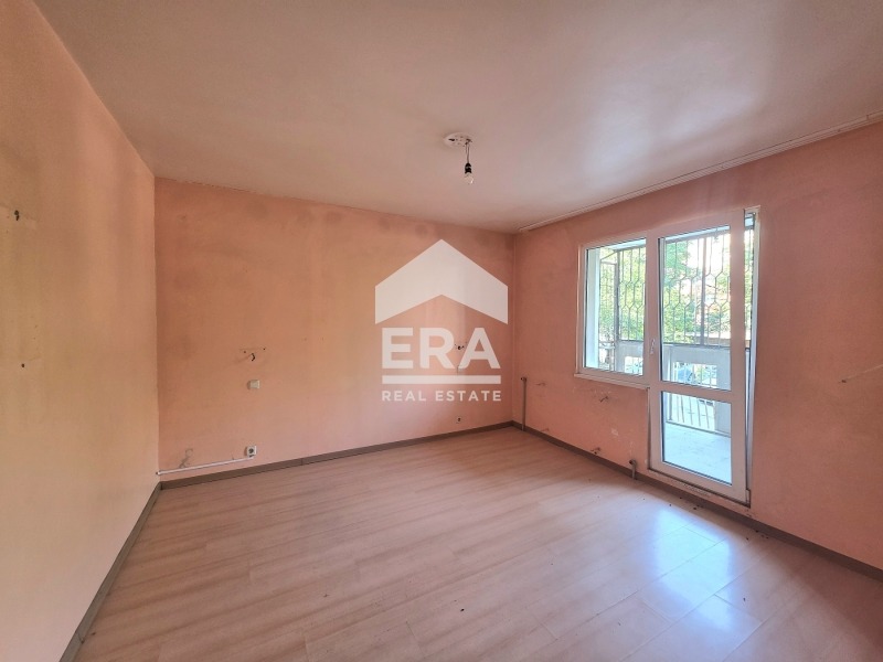 Продава МНОГОСТАЕН, гр. Русе, Широк център, снимка 13 - Апартаменти - 55586496