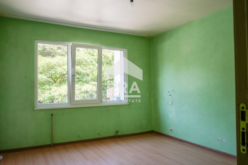 Продава МНОГОСТАЕН, гр. Русе, Широк център, снимка 8 - Апартаменти - 55586496