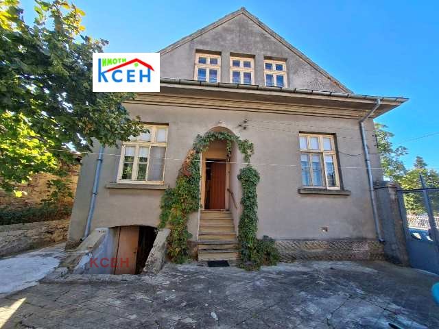 Продава КЪЩА, гр. Омуртаг, област Търговище