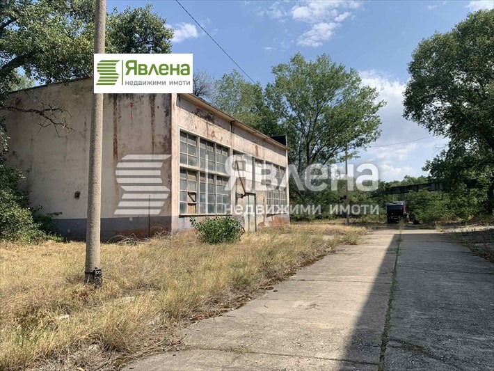 Продава  Пром. помещение град Пазарджик , Идеален център , 30780 кв.м | 73551336 - изображение [4]