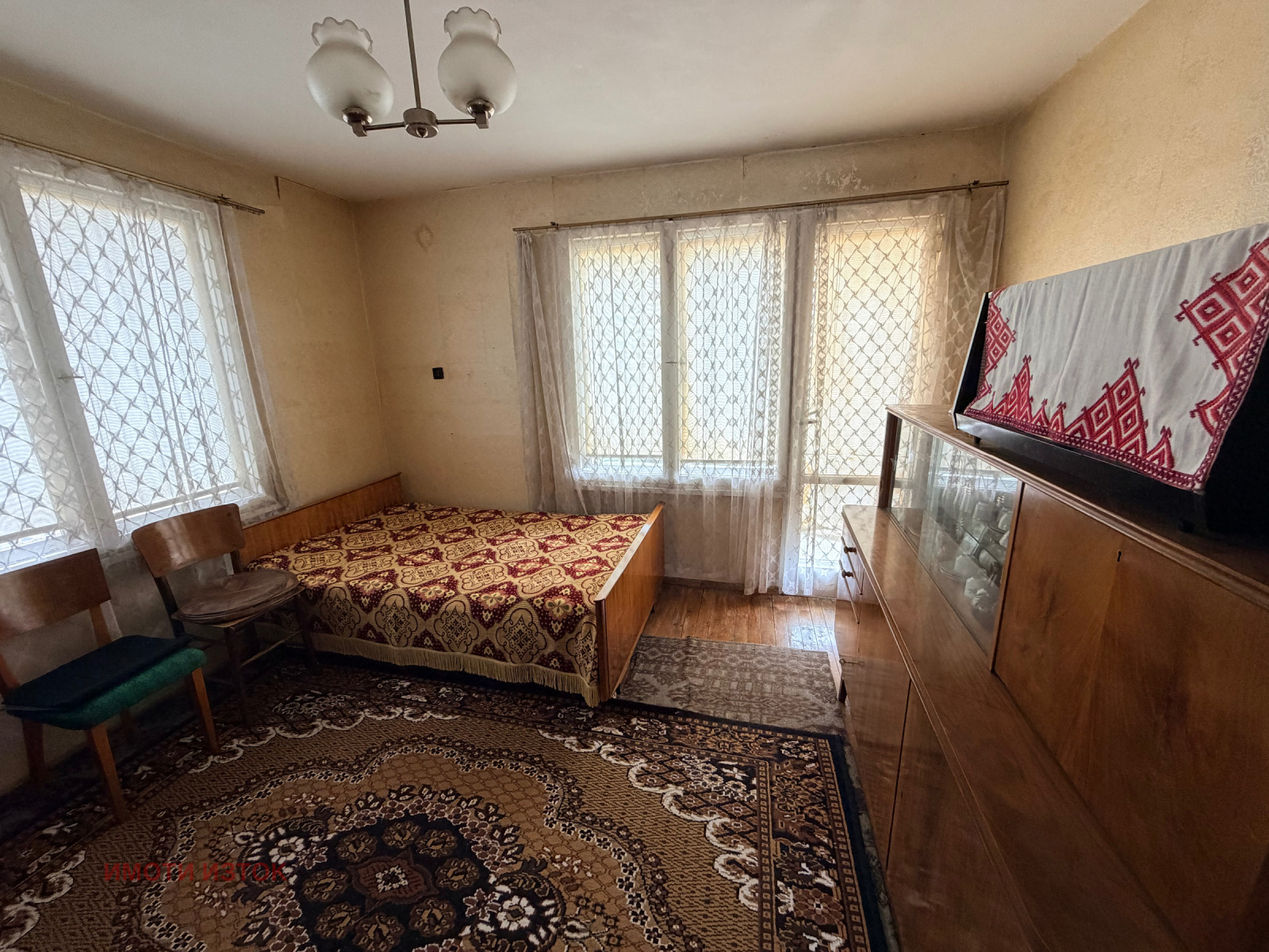 Продава КЪЩА, с. Мещица, област Перник, снимка 9 - Къщи - 54028423