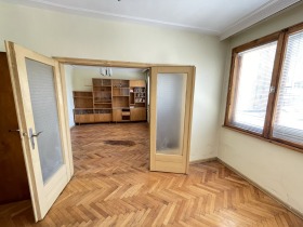 2 quartos Centar, Pernik 5