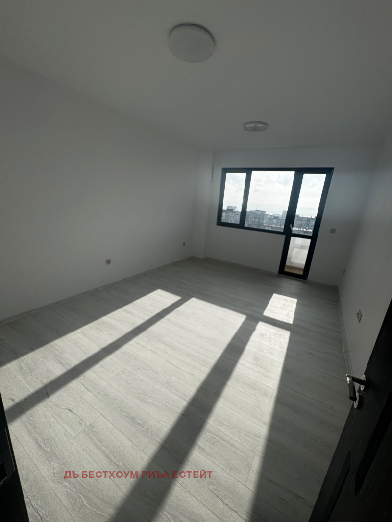 Продава 3-СТАЕН, гр. Варна, Младост 1