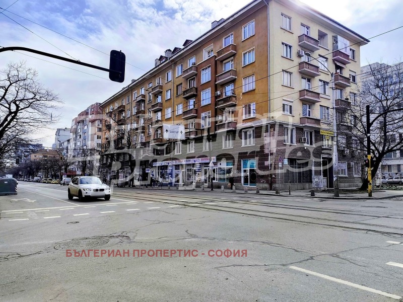 Продава 2-СТАЕН, гр. София, Център, снимка 11 - Апартаменти - 53469027