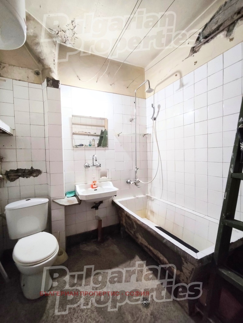 Продава 2-СТАЕН, гр. София, Център, снимка 7 - Апартаменти - 53469027