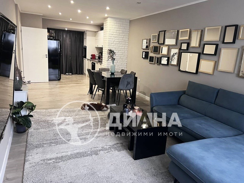 Продава  3-стаен град Пловдив , Кършияка , 100 кв.м | 66749672