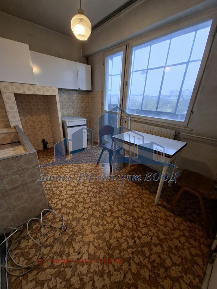 Продава 3-СТАЕН, гр. Шумен, Тракия, снимка 8 - Апартаменти - 56731325