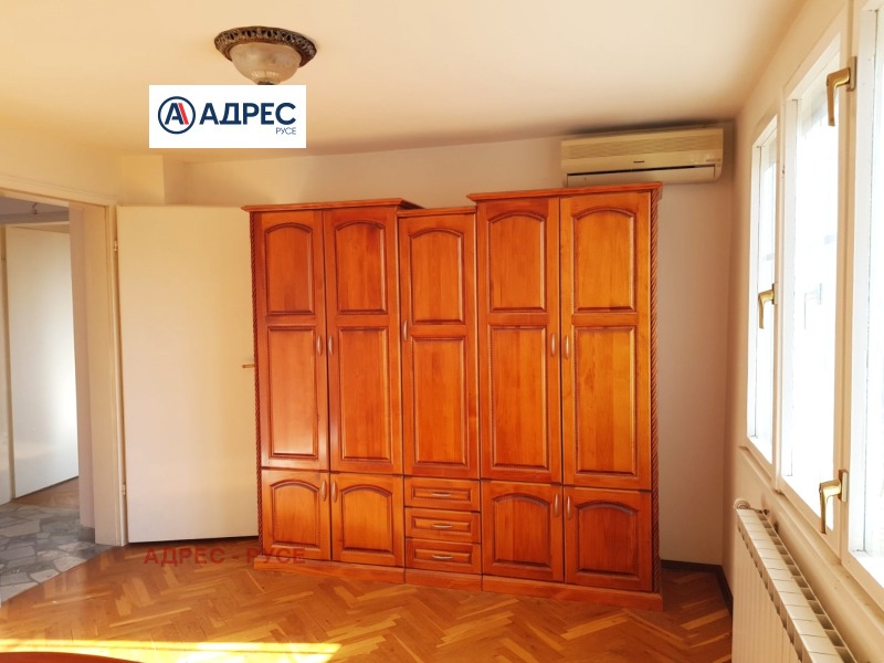 Te koop  Huis regio Roese , Sandrovo , 234 m² | 59810415 - afbeelding [8]