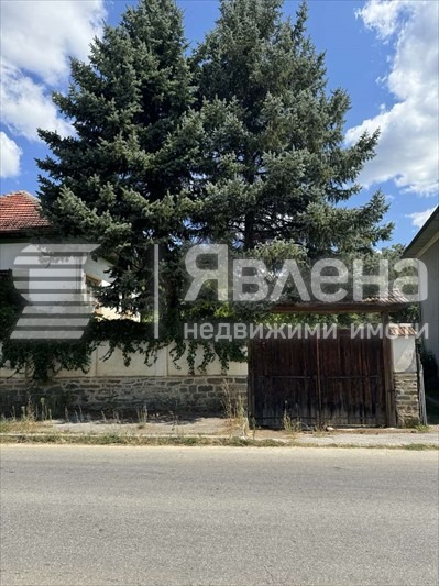 Продава КЪЩА, с. Джурово, област София област, снимка 13 - Къщи - 55125412