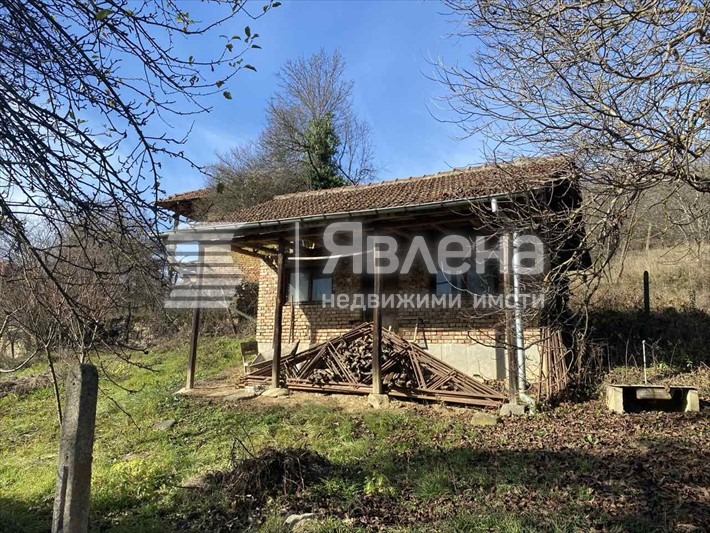 Продава КЪЩА, с. Джурово, област София област, снимка 10 - Къщи - 55125412