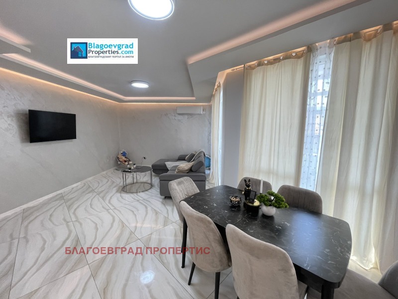 На продаж  2 спальні Благоевград , Широк център , 110 кв.м | 21121369 - зображення [2]