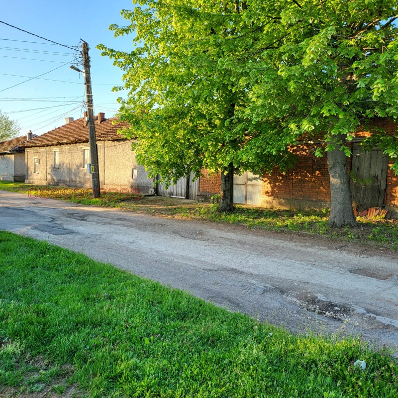 Продава КЪЩА, гр. Завет, област Разград, снимка 16 - Къщи - 52778933