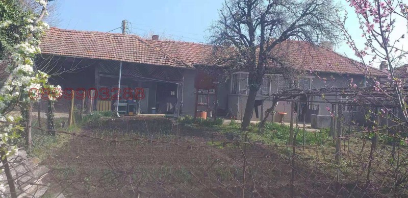 Продава КЪЩА, гр. Завет, област Разград