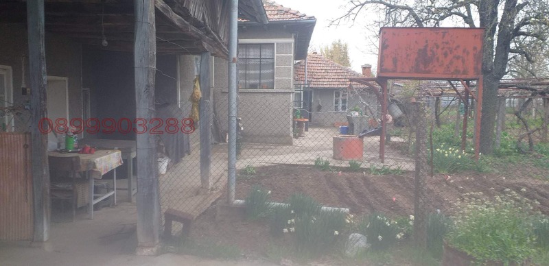 Продава КЪЩА, гр. Завет, област Разград, снимка 4 - Къщи - 52778933