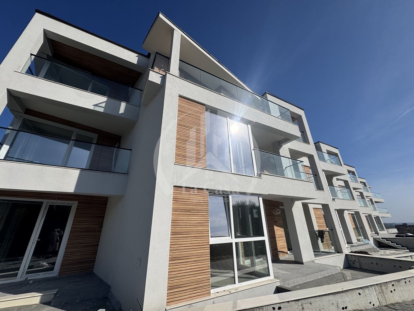 Продава 3-СТАЕН, гр. Свети Влас, област Бургас, снимка 11 - Апартаменти - 54038583