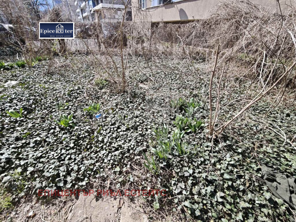 Продава КЪЩА, гр. Перник, Център, снимка 6 - Къщи - 53995756