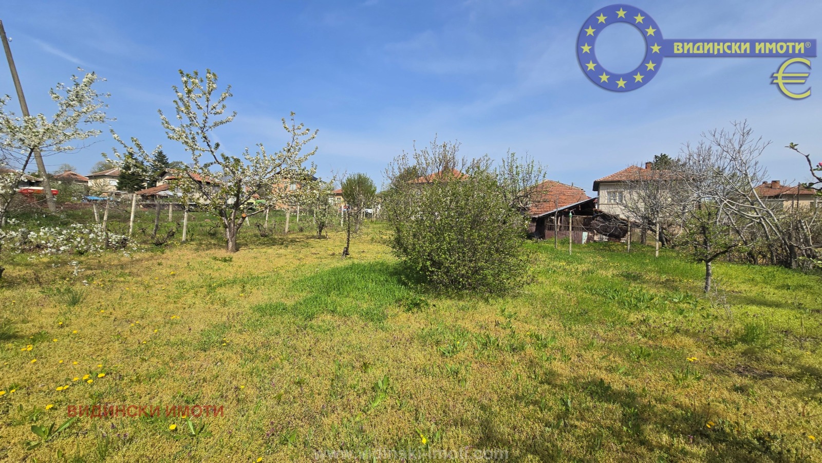 Продава КЪЩА, с. Жеглица, област Видин, снимка 2 - Къщи - 54307404