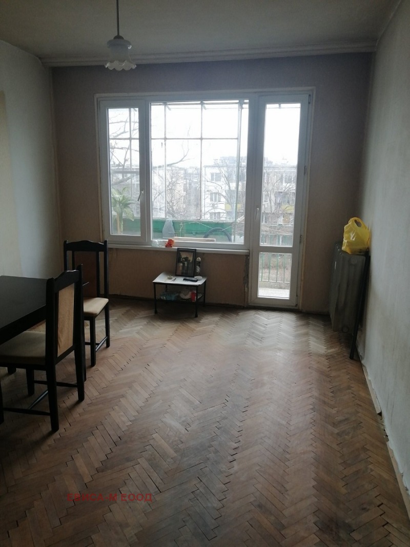 Продава 2-СТАЕН в град София, Надежда 2 - 60 кв.м / 135 000 € » 264 037.05 лв., ЕВИСА-М ЕООД