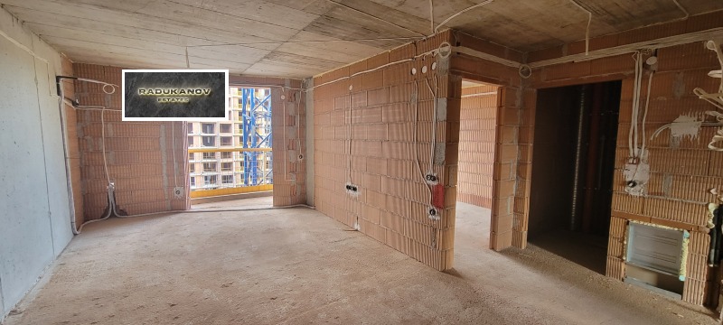 Na prodej  1 ložnice Sofia , Krasno selo , 69 m2 | 12044539 - obraz [4]