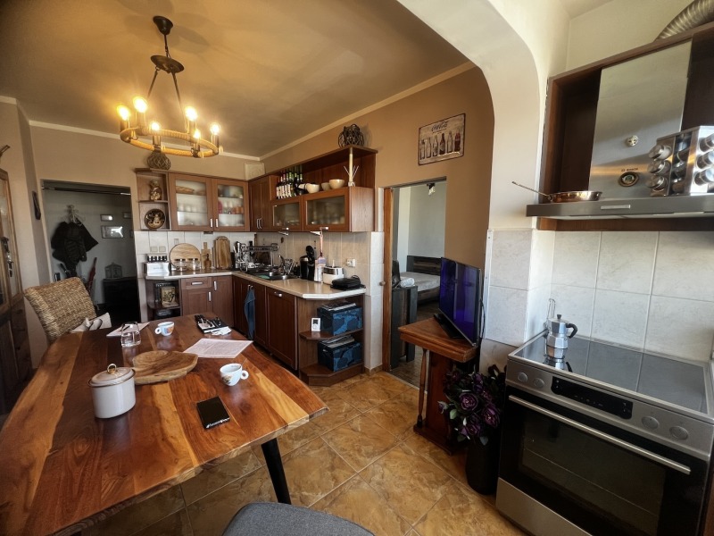 À vendre  2 chambres Sofia , Lyulin 10 , 93 m² | 80736488 - image [2]