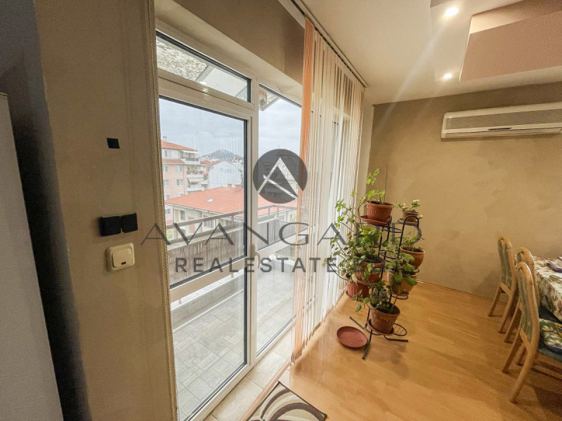 Продава 3-СТАЕН, гр. Пловдив, Кючук Париж, снимка 3 - Апартаменти - 51917686