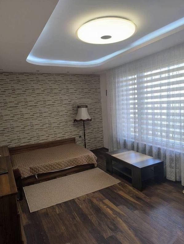 Продава 3-СТАЕН, гр. София, Хиподрума