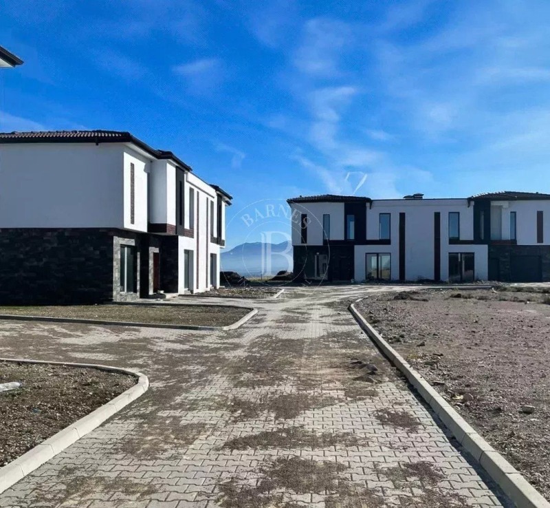 En venta  Casa región Sofia , Pozharevo , 200 metros cuadrados | 83888163 - imagen [12]