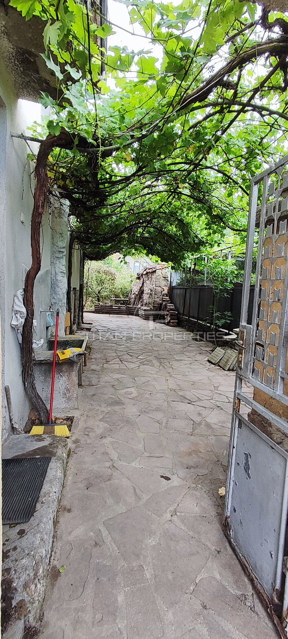 Продава КЪЩА | Imot.bg — изображение 12