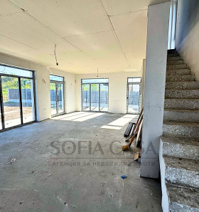 Dům Gara Elin Pelin, oblast Sofia 7