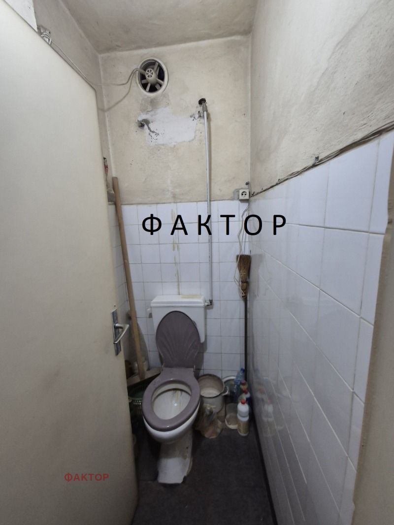 For Sale  3 bedroom Plovdiv , Tsentar , 130 sq.m | 47875654 - image [9]