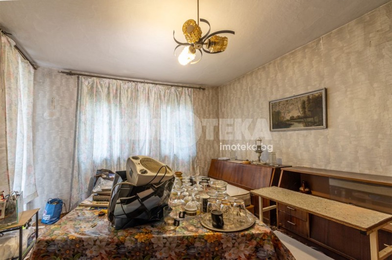 Продава КЪЩА, гр. Балчик, област Добрич, снимка 3 - Къщи - 52442486